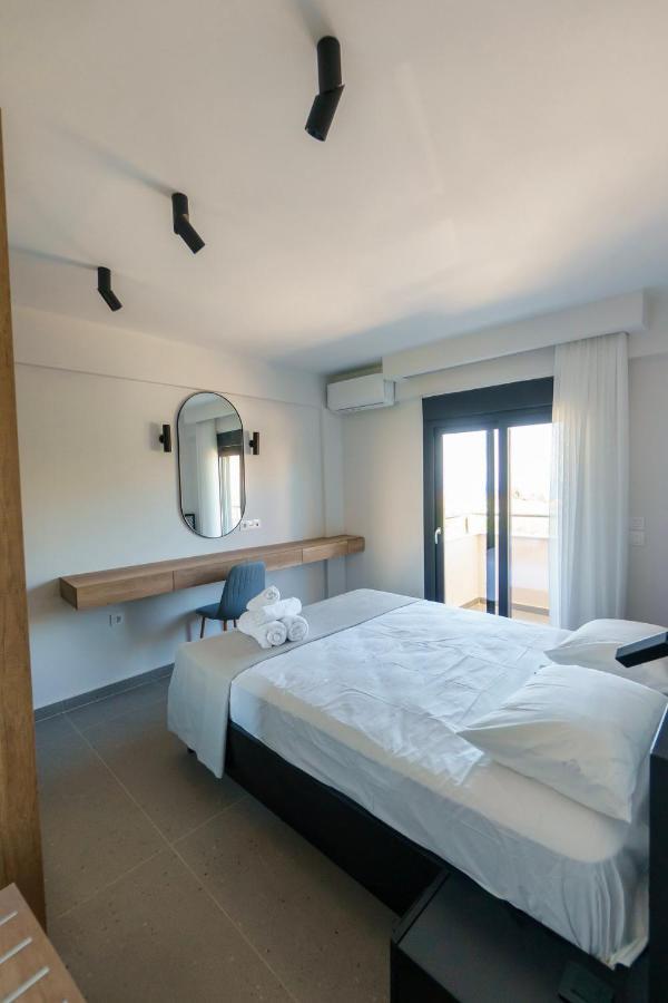 Lighthouse Apartments Криопиги Экстерьер фото