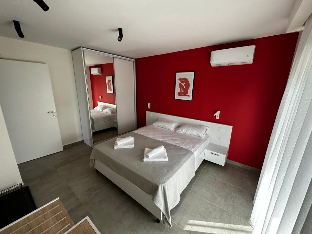Lighthouse Apartments Криопиги Экстерьер фото